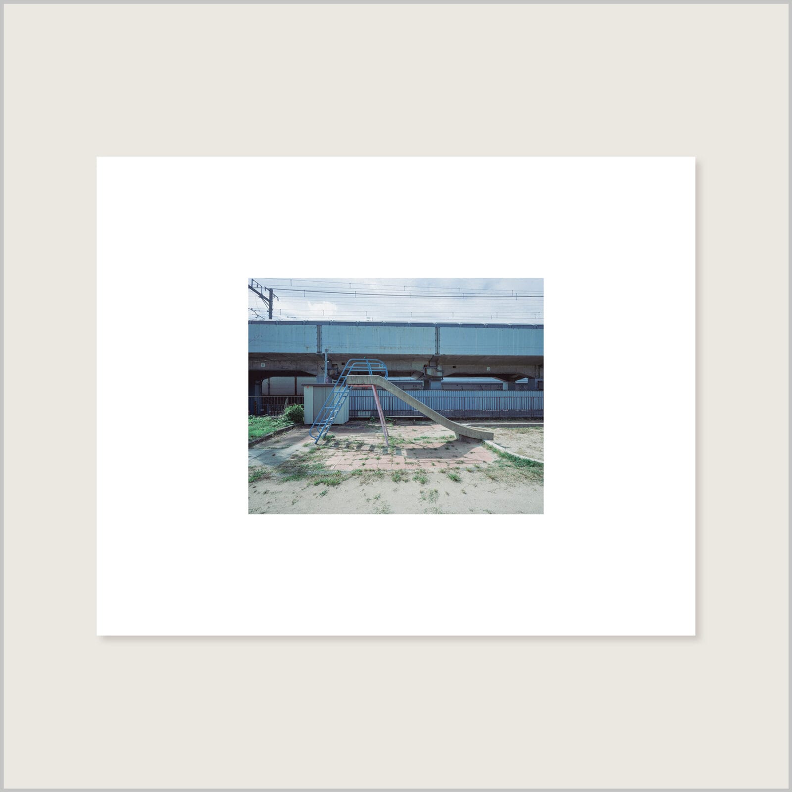 Utsukushii: Slide III (Limited Edition)